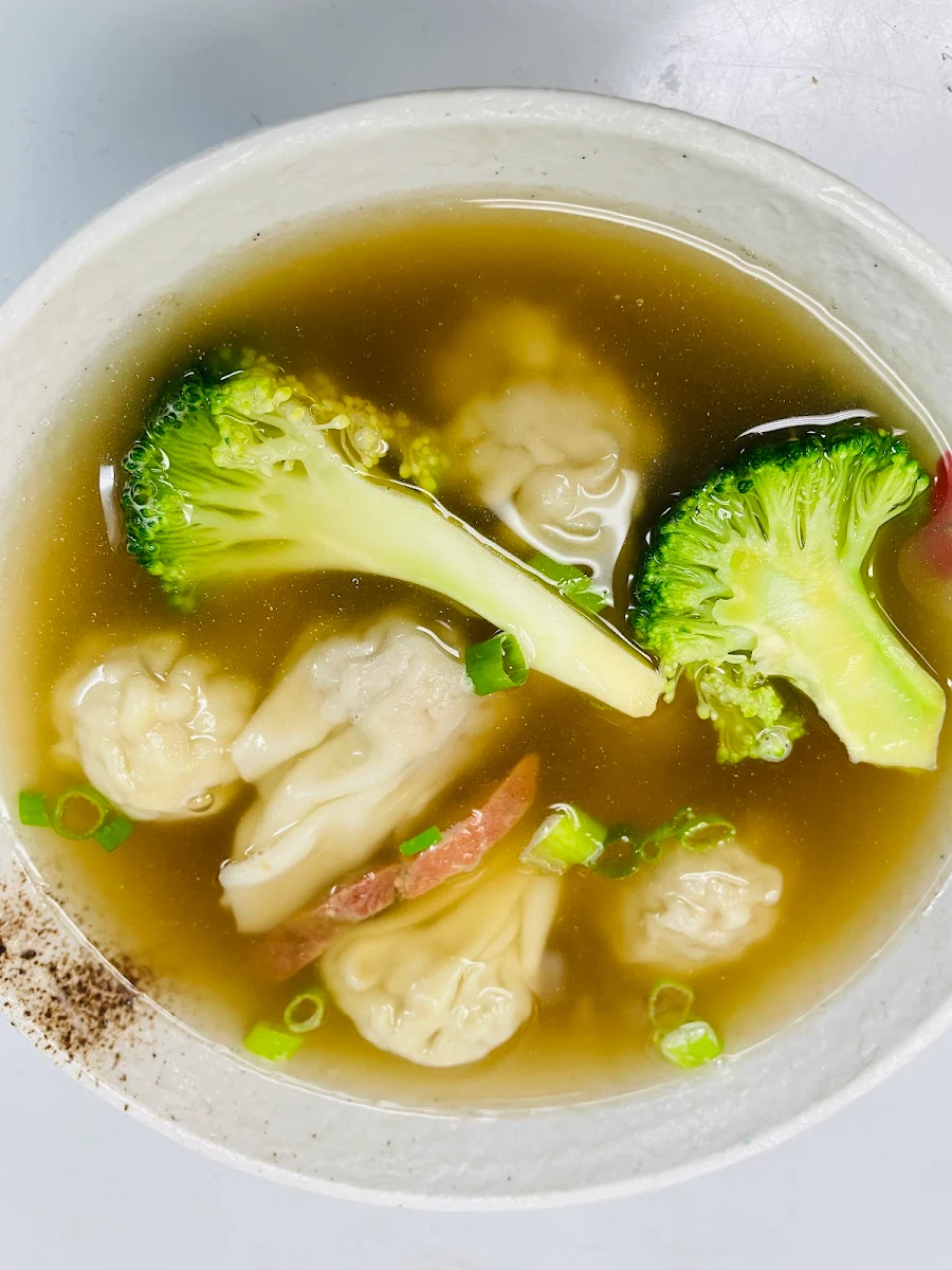 wonton soup - large 云吞汤 大